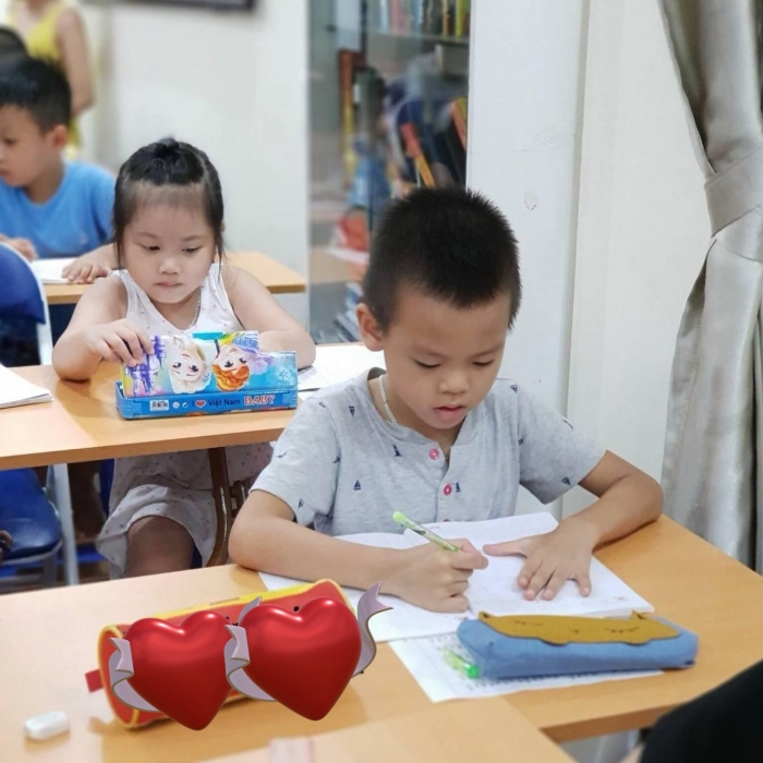 KHÓA LUYỆN CHỮ ĐẸP TIỂU HỌC VÀ CHO BÉ SẮP VÀO LỚP 1
